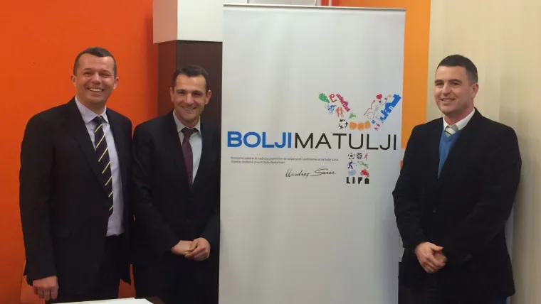 Angelina Jolie posjetila izbjeglice u Pireju