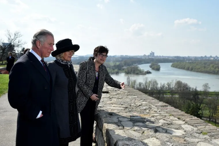CHARLES I CAMILLA U SRBIJI: Evo kako su Beograđani dočekali njihove kraljevske visosti
