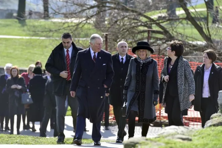 CHARLES I CAMILLA U SRBIJI: Evo kako su Beograđani dočekali njihove kraljevske visosti