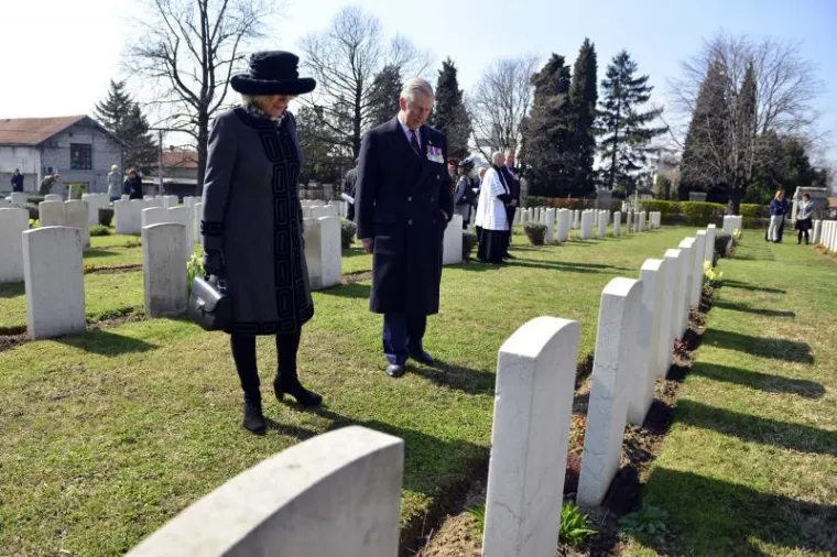 CHARLES I CAMILLA U SRBIJI: Evo kako su Beograđani dočekali njihove kraljevske visosti