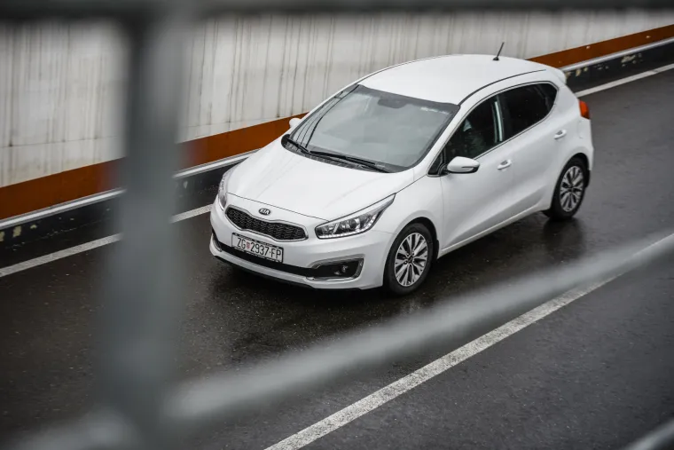PRAKTIČNO NAJBOLJI U KLASI: Kia Ceed 1.6 CRDI High Ex Style