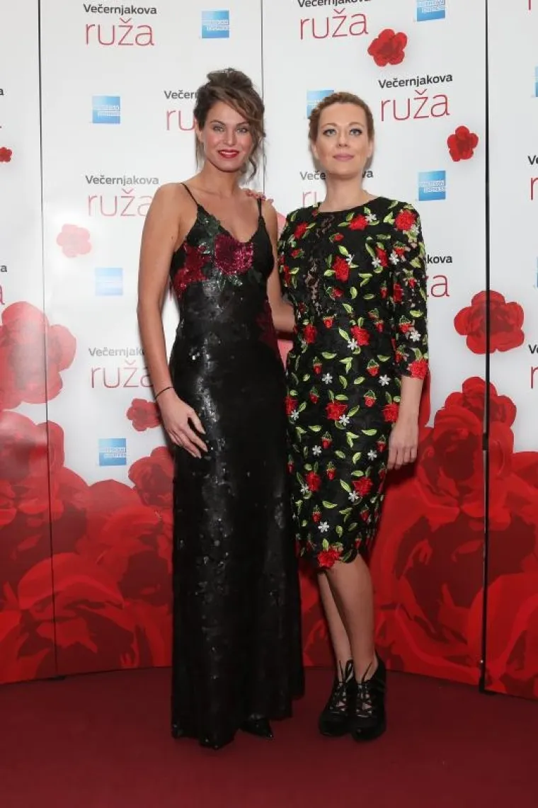 Mia Kovačić i Ivana Nanut