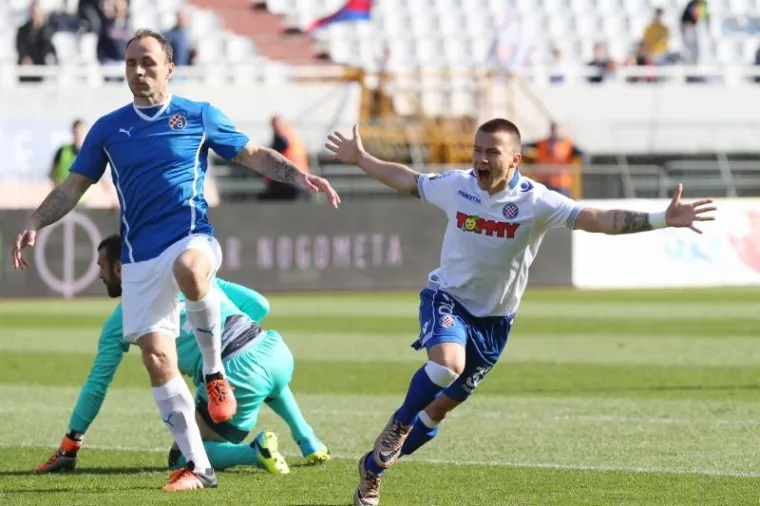 Četiri dana nakon njihova okr&scaron;aja u polufinalu Kupa, nogometa&scaron;i Hajduka i Dinama jo&scaron; su se jednom sudarili u lijepoj atmosferi Poljuda, ovaj put u sklopu prvenstva.