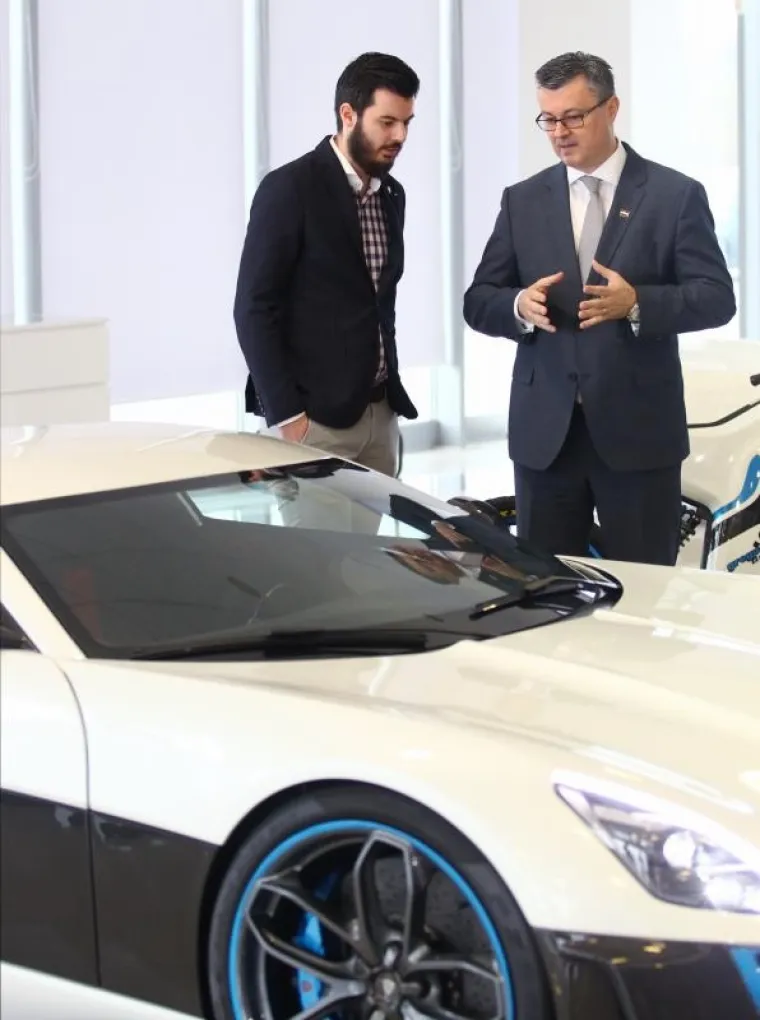 Premijer Ore&scaron;ković u pogonu Mate Rimca