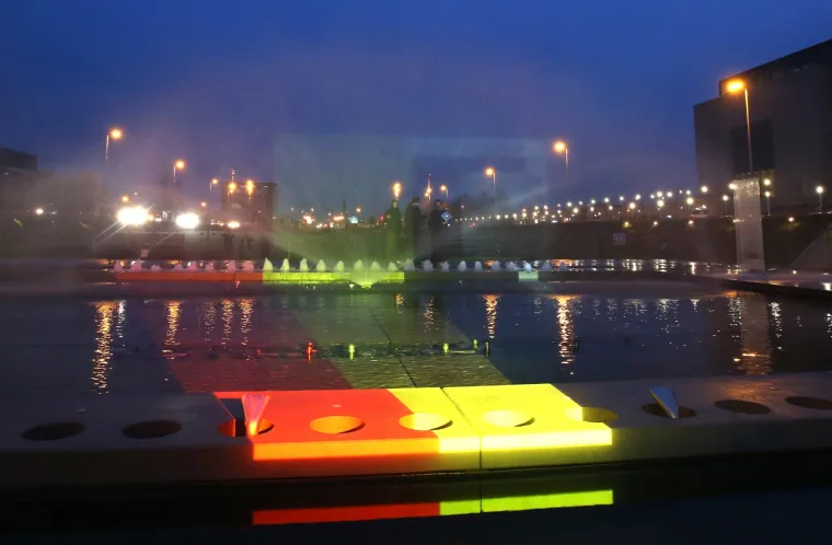 Zagrebačke fontane osvijetljene su bojama belgijske zastave