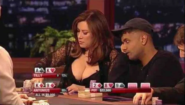 NE PRESTAJU BULJITI: Kad dečki vide nešto što im se svidi, sva suptilnost pada u vodu