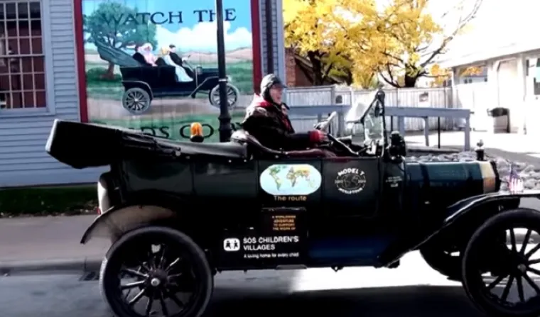 Stogodišnji Ford na putu oko svijeta