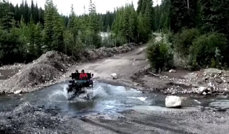 Stogodišnji Ford na putu oko svijeta