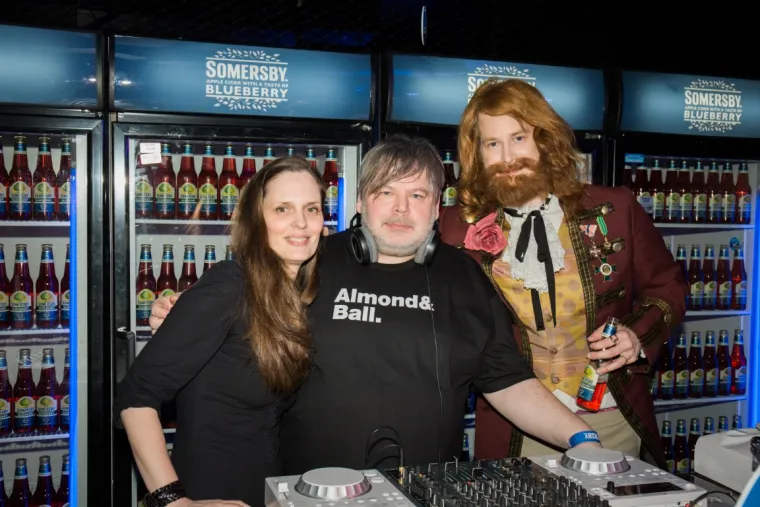 Stigla je Somersby borovnica!