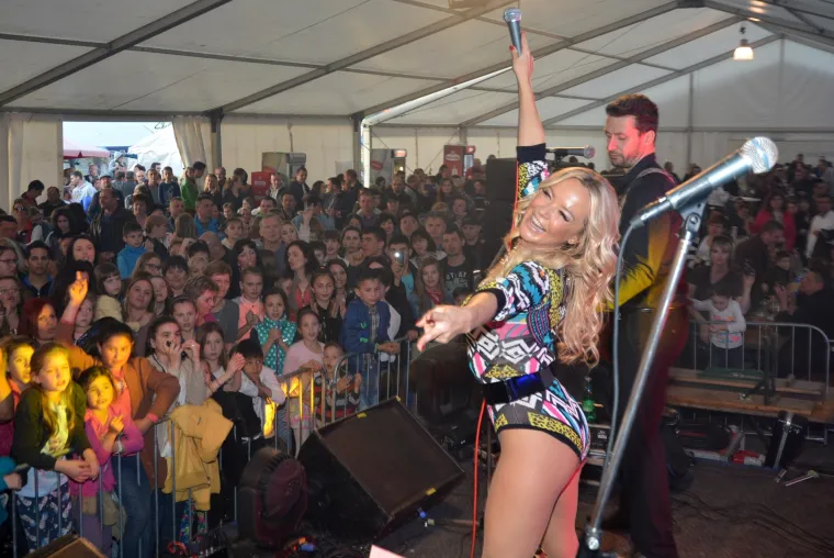 Maja &Scaron;uput u oskudnom bodiju zapalila publiku u Gudovcu