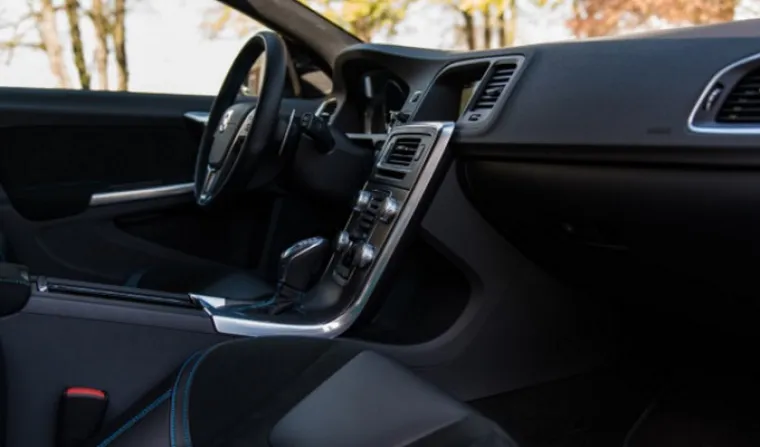 VOLVO V60 i S60: Brzina pridodana sigurnosti