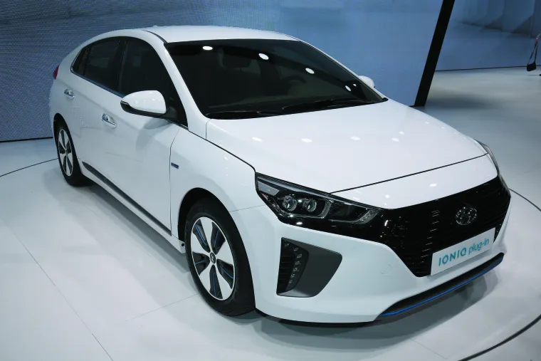 Hyundai Ioniq, prvi automobil na svijetu s trima različitim vrstama alternativnog pogona – električnim, hibridnim i plug-in hibridnim