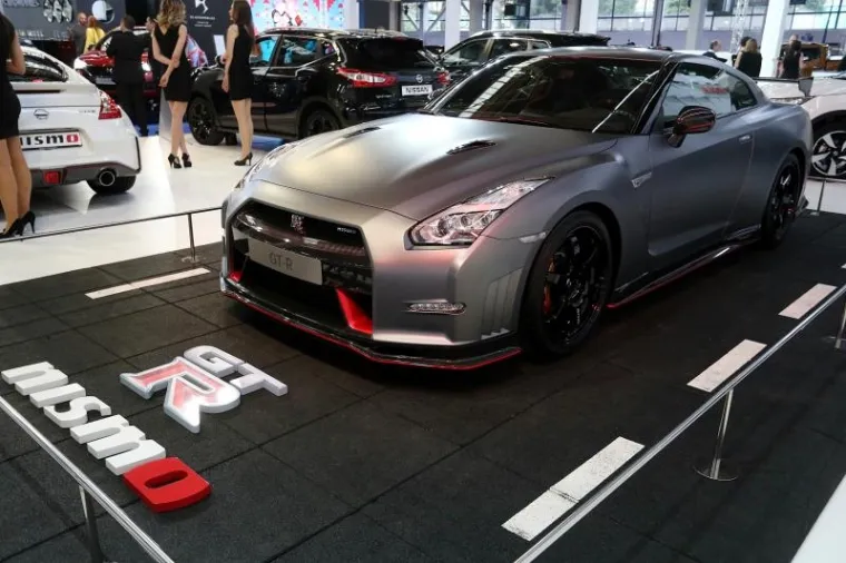 Nissan GTR