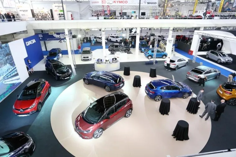 PRVE FOTOGRAFIJE SA ZAGREB AUTO SHOWA: Concept_S, novi Renault Scenic, Ford Mustang...