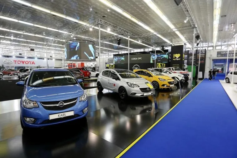 PRVE FOTOGRAFIJE SA ZAGREB AUTO SHOWA: Concept_S, novi Renault Scenic, Ford Mustang...