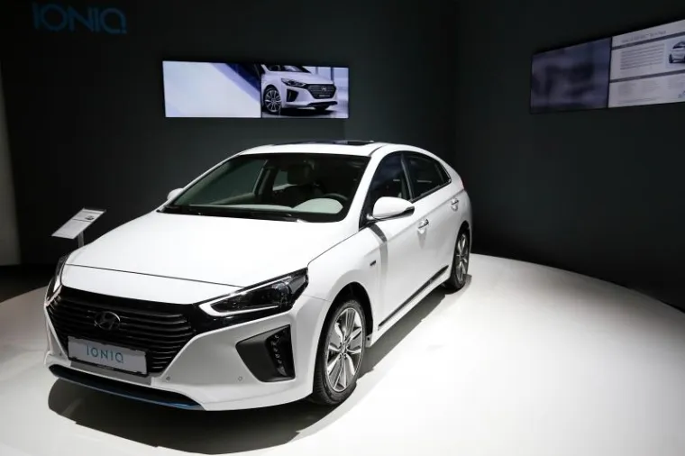Hyundai IONIQ