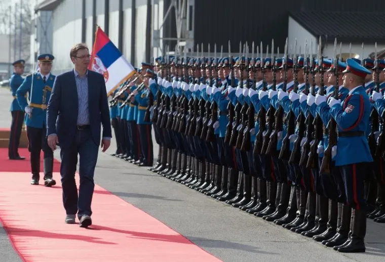 Vučić pregledao s čime raspolaže srpska vojska