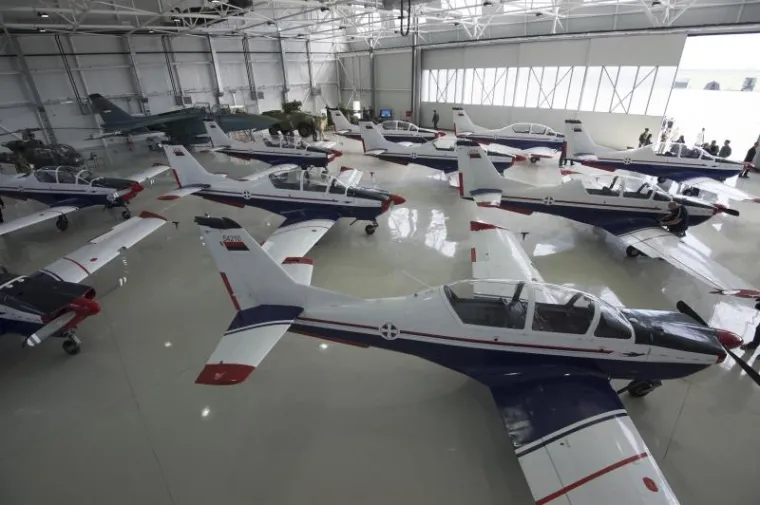 Vučić pregledao s čime raspolaže srpska vojska