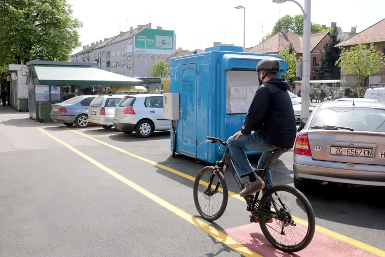 Nelogičnosti u postavljanju biciklističkih staza u Zagrebu