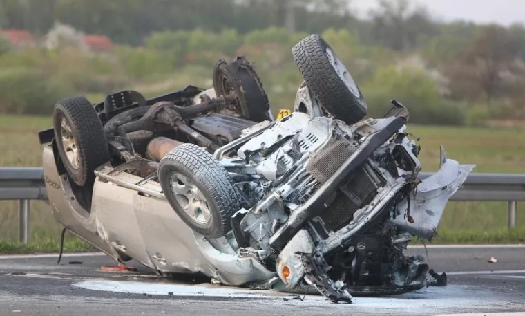 Teška nesreća na A1: Jedan poginuo, dvoje ozlijeđenih