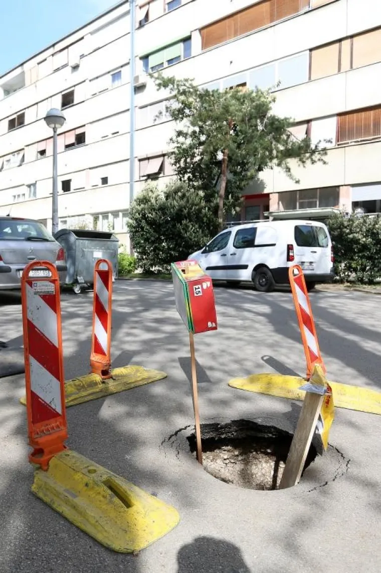Zagreb: Otvorila se jo&scaron; jedna rupa u cesti