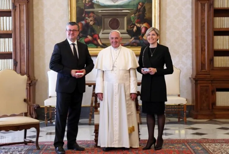 Premijer Ore&scaron;ković se susreo s papom Franjom