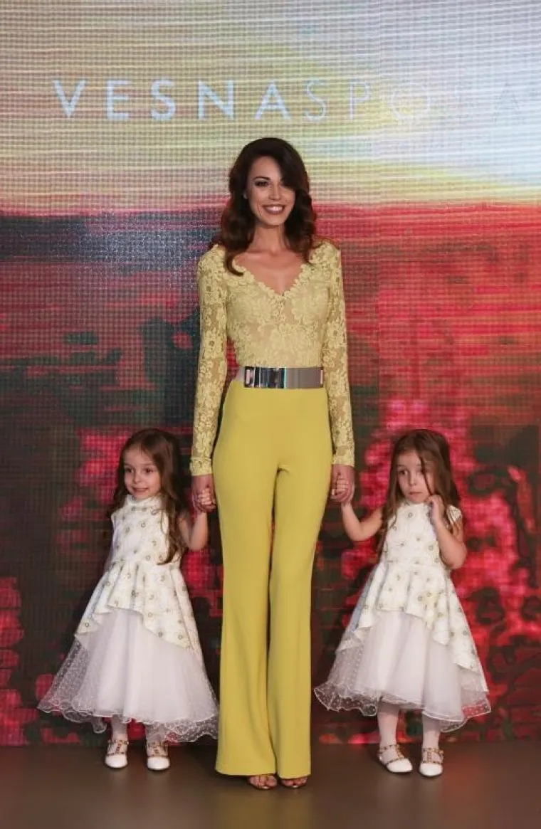 LIDIJA BAČIĆ POKAZALA OBLINE U PRIPIJENOJ HALJINI: Pogledajte poznate dame u vjenčanicama