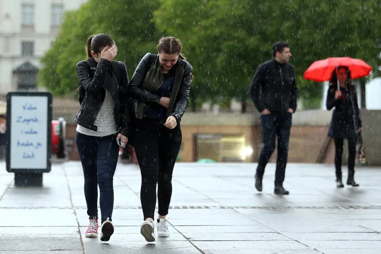 Ki&scaron;a iznenadila Zagrepčane