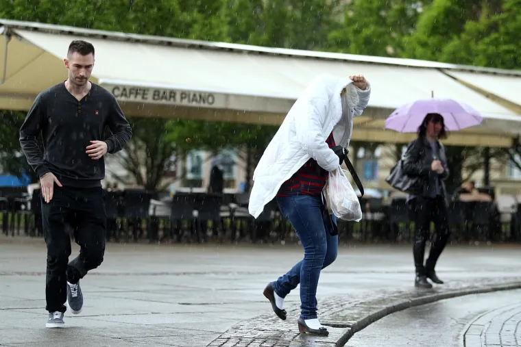 Ki&scaron;a iznenadila Zagrepčane