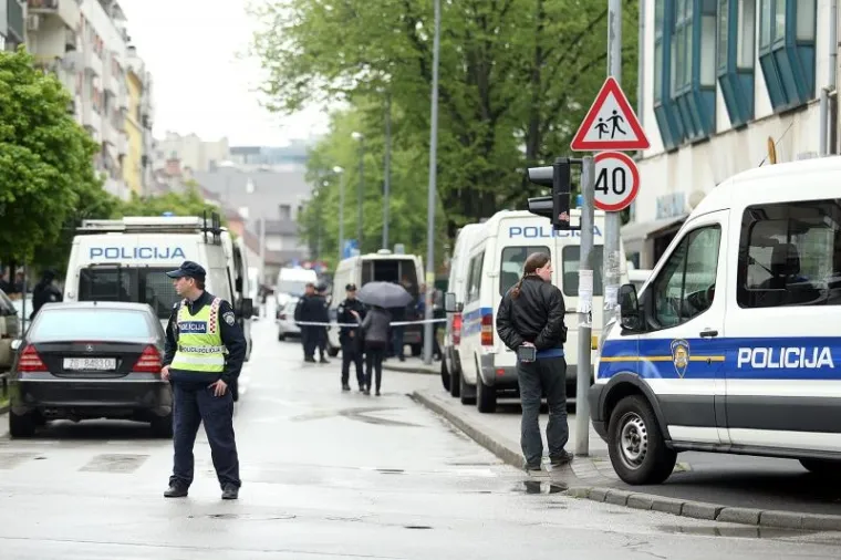 Policija lovila Delije kod Ciboninog tornja