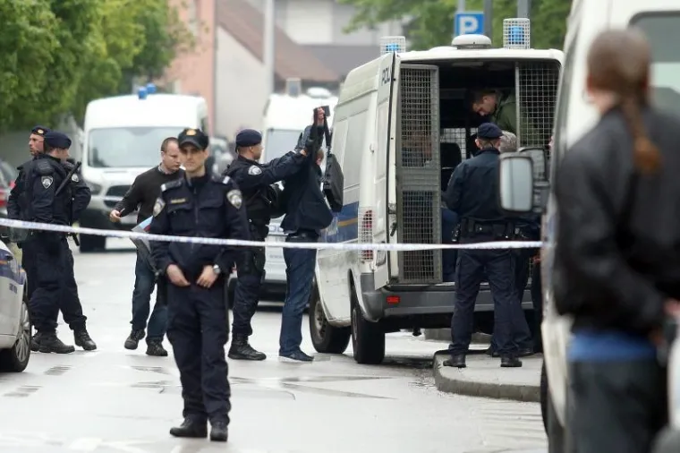 Policija lovila Delije kod Ciboninog tornja