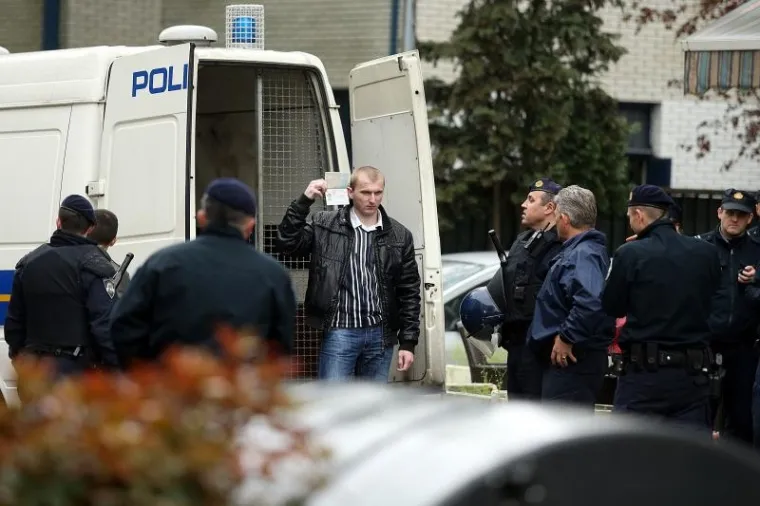 Policija lovila Delije kod Ciboninog tornja