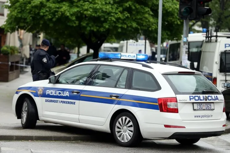 Policija lovila Delije kod Ciboninog tornja