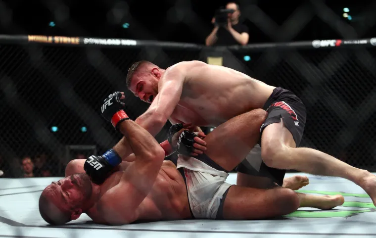 UFC-ov spektakl u Areni