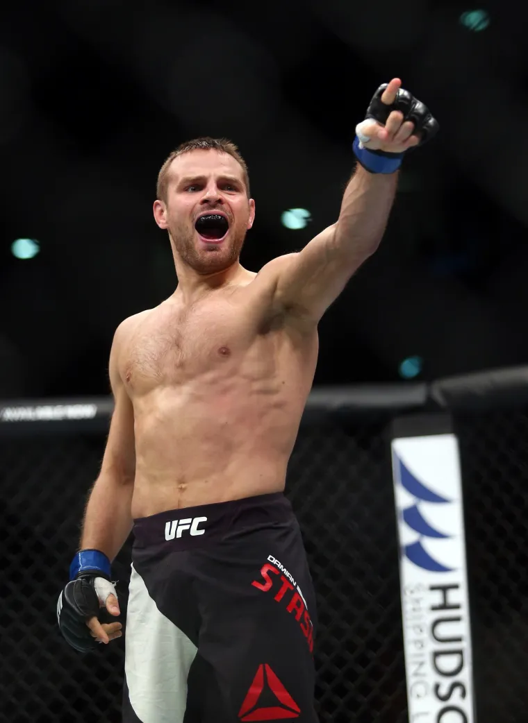 UFC-ov spektakl u Areni