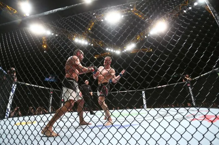 NOĆ ZA PAMĆENJE U FOTOGRAFIJAMA: Ovako je izgledao UFC spektakl u Areni Zagreb