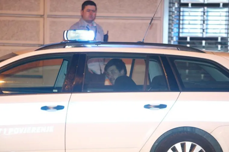 Vozač Audija usmrtio ženu i teško ozljedio dvoje pješaka