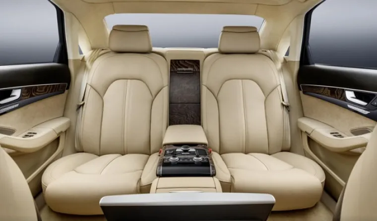 A8 L EXTENDED: Zavirite u luksuz Audijevog čuda