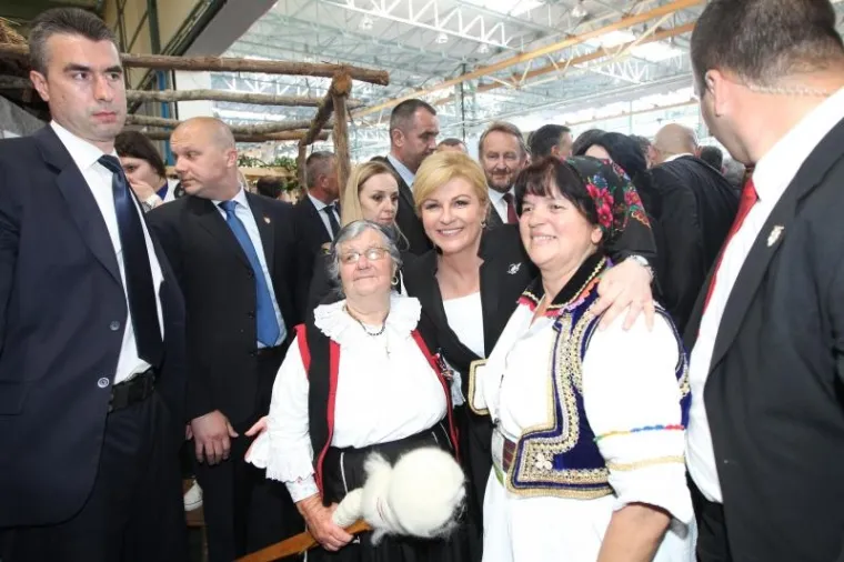 Kolinda i Vučić se susreli u Mostaru