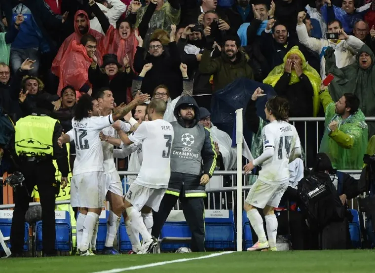 UZBUĐENJE ZVANO LIGA PRVAKA: Ovako je u fotografijama izgledala zanimljiva četvrtfinalna nogometna noć