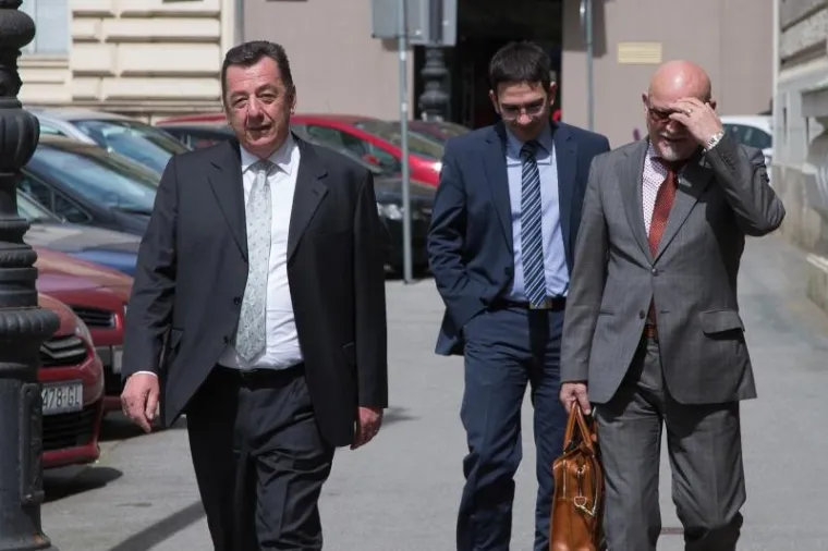 Suoptuženi poduzetnik Stjepan Fiolić i njegov odvjetnik Branko Šerić.