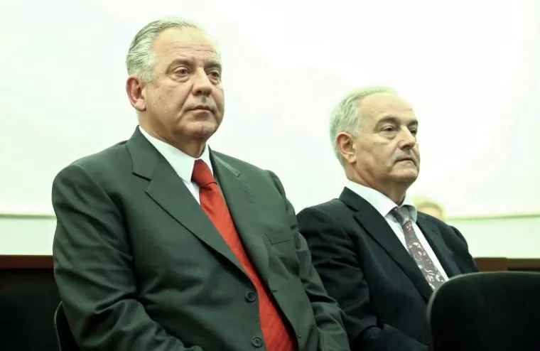 Uz Sanadera, suoptužen je i Mladen Mlinarević, čiji je Inženjerski biro navodno preuveličao vrijednost zgrade u Planinskoj ulici.