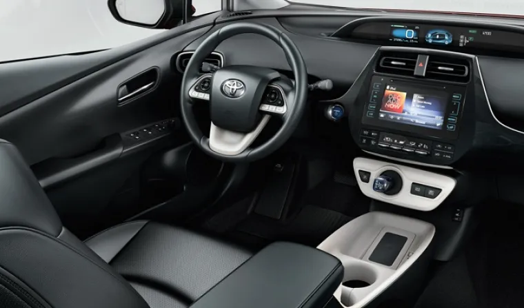 Novi hibridni Prius izgleda svježe i moderno