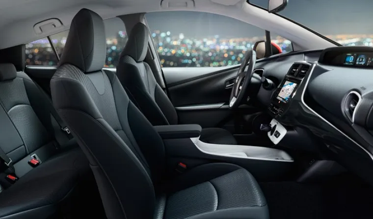 Novi hibridni Prius izgleda svježe i moderno