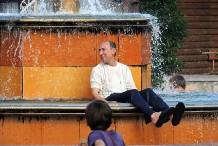 KAKO JE LIJEP OVAJ SVIJET: Neki odrasli nisu zaboravili uživati u igri kao prava mala djeca