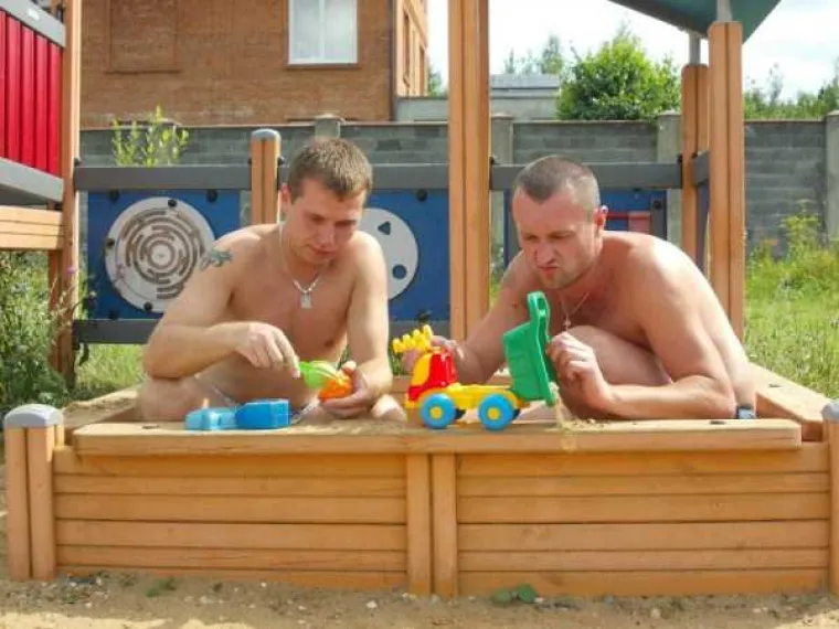 KAKO JE LIJEP OVAJ SVIJET: Neki odrasli nisu zaboravili uživati u igri kao prava mala djeca