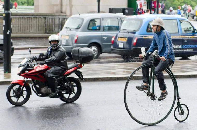 MOGLI BI PUKNUTI OD MUKE: Iz očiju ovih ljudi izbija čista, nepatvorena zavist