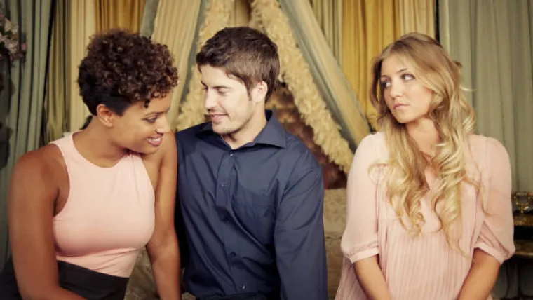 MOGLI BI PUKNUTI OD MUKE: Iz očiju ovih ljudi izbija čista, nepatvorena zavist