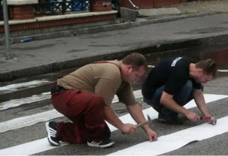 Svi misle da Rusijom vlada čelična &scaron;aka Vladimira Putina, no 'stanje na terenu' zapravo govori posve suprotno. Naime, čini se da Rusijom vlada jedino anarhija. Dokaze možete naći u galeriji.