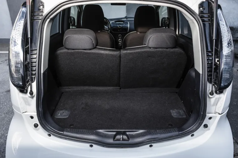 Otkrijte Mitsubishi i-MIEV